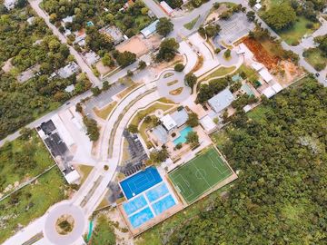 LOTES RESIDENCIALES EN VENTA HACIENDA KIKTEIL, AMENIDADES DE LUJO.