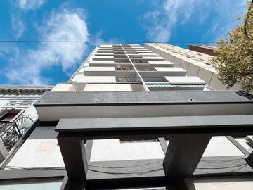 VENTA DPTO 3 AMB C/ DEPENDENCIA BAULERA BALVANERA