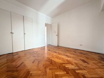VENTA DPTO 3 AMB C/ DEPENDENCIA BAULERA BALVANERA