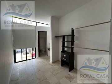 CASA EN VENTA CON ACABADOS DE MARMOL EN  RESIDENCIAL BOSQUES DE BAMBU PLAYA DEL CARMEN