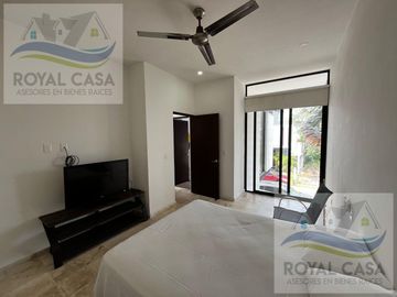 CASA EN VENTA CON ACABADOS DE MARMOL EN  RESIDENCIAL BOSQUES DE BAMBU PLAYA DEL CARMEN