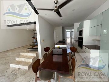 CASA EN VENTA CON ACABADOS DE MARMOL EN  RESIDENCIAL BOSQUES DE BAMBU PLAYA DEL CARMEN