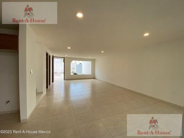 Casa en Venta en San Salvador Tizatlalli Metepec AF 26-630
