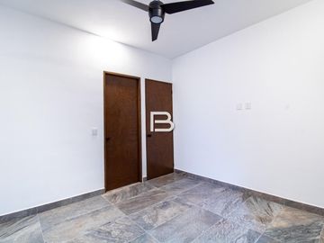 En Venta Casa en Residencial Arbolada Cancún
