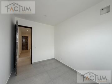 Casa en proceso de construcción en Venta