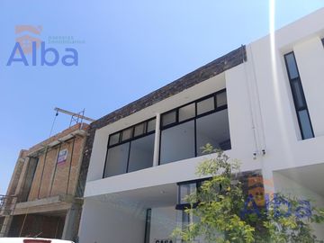 CASA NUEVA EN PREVENTA EN FORTEZZA ATRAS DELNUEVOS HORIZONTES