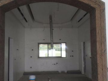 CASA EN OBRA BLANCA EN VENTA LA HERRADURA CARRETERA NACIONAL MONTERREY N L