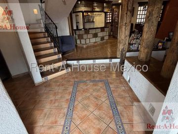 Casa en venta en Cumbres del Valle, Tlalnepantla de Baz 27-162 JAS
