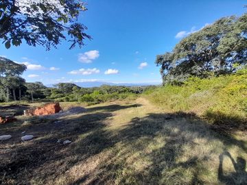 VENTA TERRENO 5400 m2 -  LOMA HERMOSA