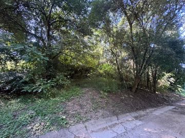 VENTA DE TERRENO EN LOS PERALES 2107,28M2