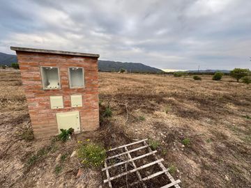 VETA TERRENO 1230M2 ESQUINA B°EL MOLLAR LA ALMONA