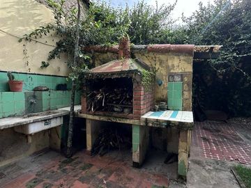 VENTA CASA C/COCHERA ZONA PARQUE SAN MARTIN