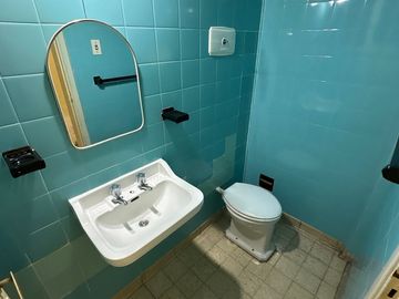 VENTA CASA C/COCHERA ZONA PARQUE SAN MARTIN