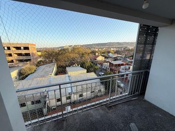 DEPARTAMENTO 3 DORMITORIOS EN VENTA EN B° CENTRO