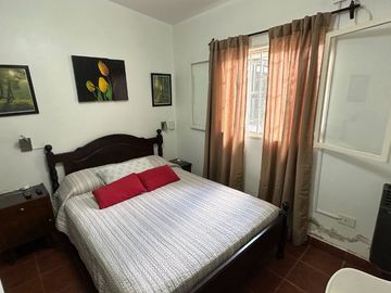 VENTA-CASA 3 DORMITORIOS-156 M2-A. COMEDERO