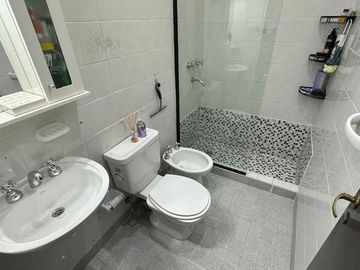 VENTA-CASA 3 DORMITORIOS-156 M2-A. COMEDERO