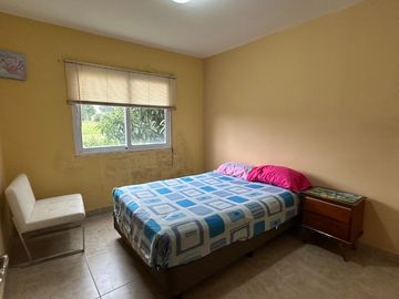VENTA CASA COUNTRY LAS DELICIAS 3 DORM + PILETA