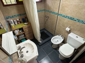 VENTA EXCELENTE PROPIEDAD EN LOS ALISOS