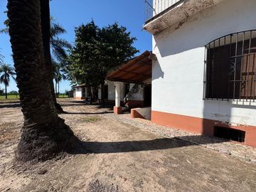 RE/MAX NOA II COMERCIALIZA CASONA EL REMATE -8595M