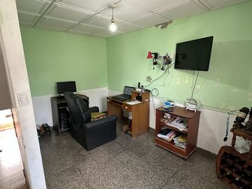 VENTA PH 3 DORMITORIOS B° CORONEL ARIAS
