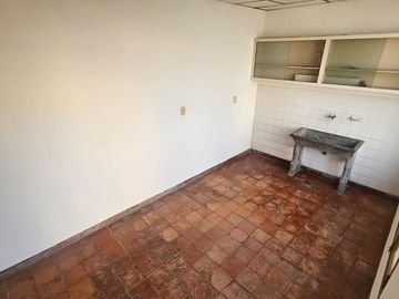 ALQUILER CASA RAMIREZ DE VELAZCO - 7 AMBIENTES