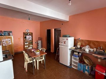 VENTA CASA 268M2 - 10 AMB – EL CARMEN