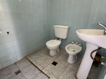 VENTA CASA 268M2 - 10 AMB – EL CARMEN