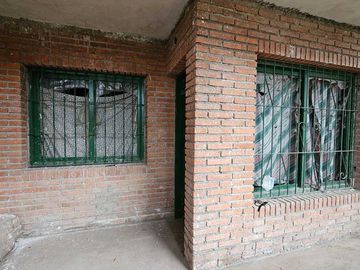 VENTA CASA A TERMINAR - B° SARGENTO CABRAL