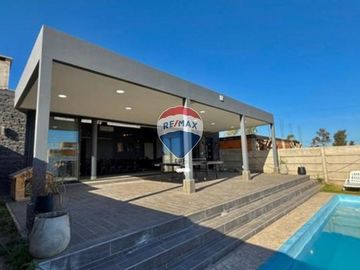 VENTA QUINCHO  367,20 m²  - B° ALTOS DEL ZAPLA