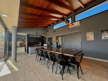 VENTA QUINCHO  367,20 m²  - B° ALTOS DEL ZAPLA