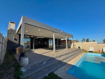 VENTA QUINCHO  367,20 m²  - B° ALTOS DEL ZAPLA