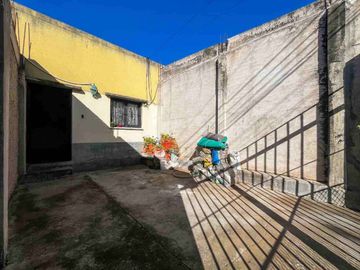 VENTA CASA 4 DORMITORIOS B° BICENTENARIO ALTO C.