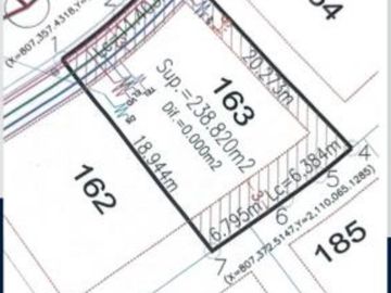 PUNTA TIBURON, Terreno en VENTA de 238m2 frente area verde