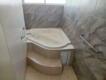 Casa en venta Miravalle