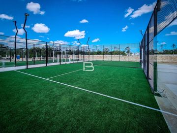 Venta de Lote en Desarrollo Losantos