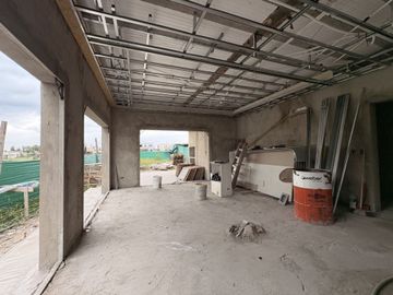 VENTA CASA 4 AMBIENTES SANTA ELISA. PILAR DEL ESTE