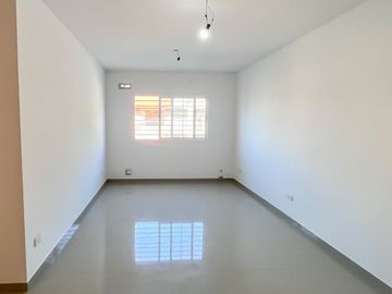 VENTA DEPARTAMENTO 3 AMBIENTES R. MEJÍA A ESTRENAR