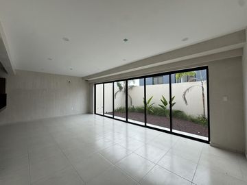 CASA MARIA  EN PREVENTA EN PUNTO LOMAS