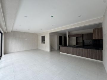 CASA MARIA  EN PREVENTA EN PUNTO LOMAS