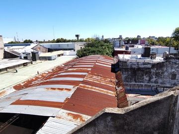 VENTA GALPÓN EN MATADEROS