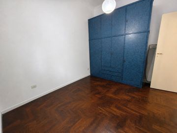 CASA VENTA RAMOS MEJÍA 4 AMBIENTES
