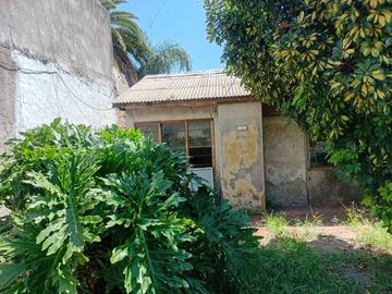 VENTA DE CASA EN ISIDRO CASANOVA