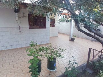 VENTA DE CASA 6 AMBIENTES EN RAMOS MEJÍA
