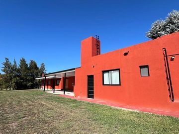 VENTA CASA  LAS GOLONDRINAS GOLF  LUJAN