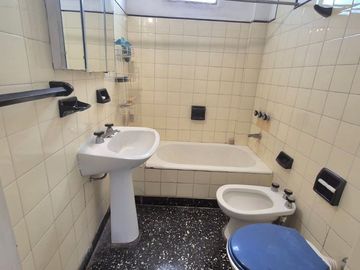 VENTA DEPARTAMENTO 3 AMBIENTES EN RAMOS MEJÍA