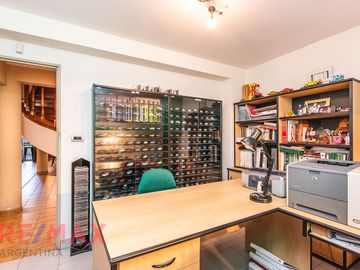 VENTA CASA 7 AMBIENTES EN RAMOS MEJIA