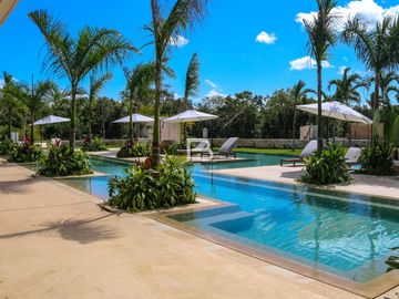 Terreno en Venta en Losantos Cancún