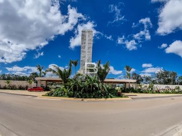 Terreno en Venta en Losantos Cancún