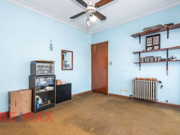 VENTA CASA 8 AMBIENTES RAMOS MEJÍA