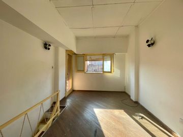 VENTA PH 3 AMBIENTES EN CIUDADELA